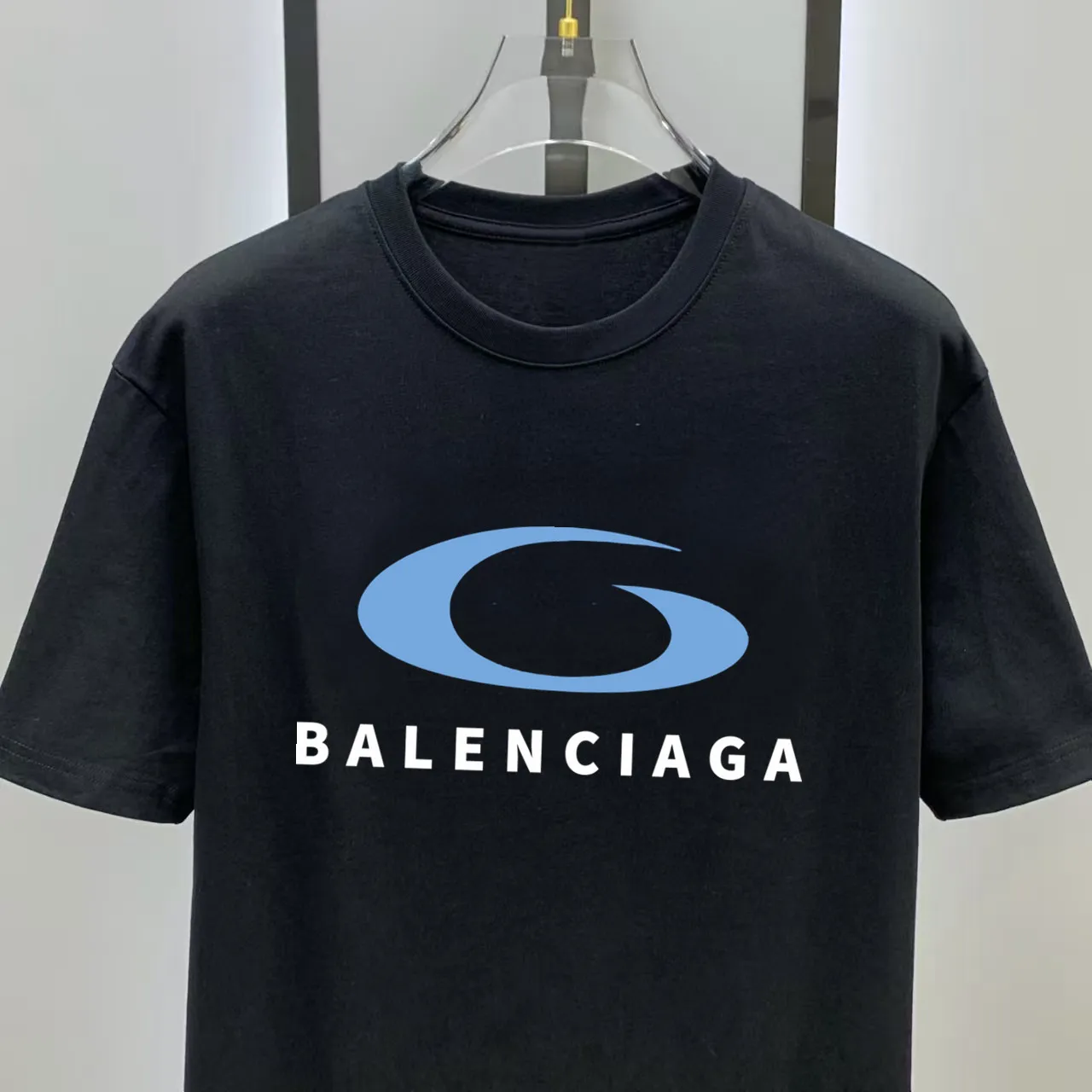 # 2026 New Arrival New Arrival T Premium ！ logo Premium 250 . . . . . ！ ！ ：Black。White！ Sizes： S M L XL XXL ：50 52 55 58 61 ：69 71 73 75 77 ：48 50 53 56 58 ：22 22.5 23 23.5 24 ， 1-3CM